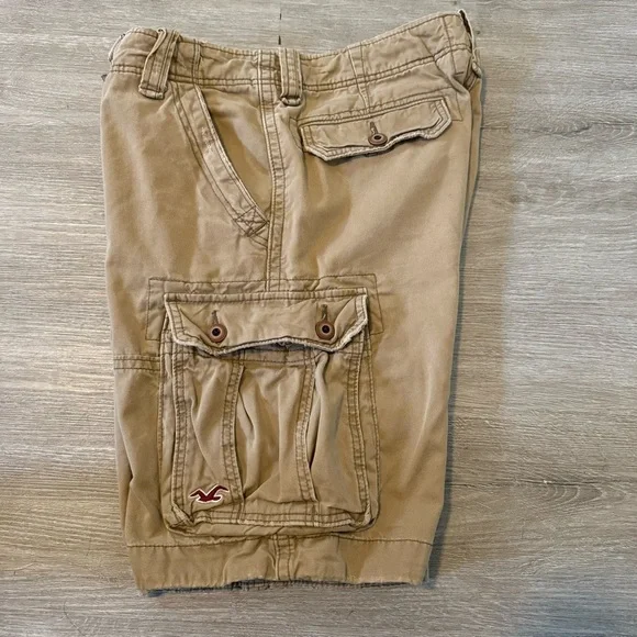 Men’s Vintage Y2K Hollister Cargo Shorts Outdoor Gorpcore Hike Baggy Khaki Sz 32 - Picture 3 of 12